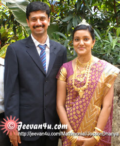 Josson Dhanya Wedding Pictures